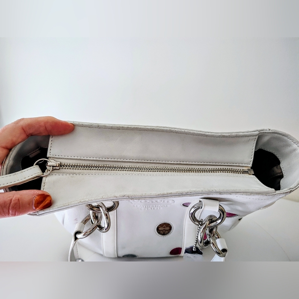 ~~COACH🤍PolkaDot Bag~~ - Picture 7 of 10